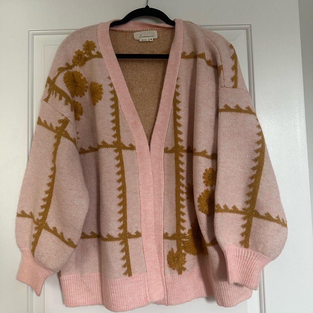 Anthropologie one size fits all sweater with flowers